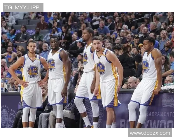 勇士与灰熊精彩对决全场录像回放分析与精彩瞬间集锦